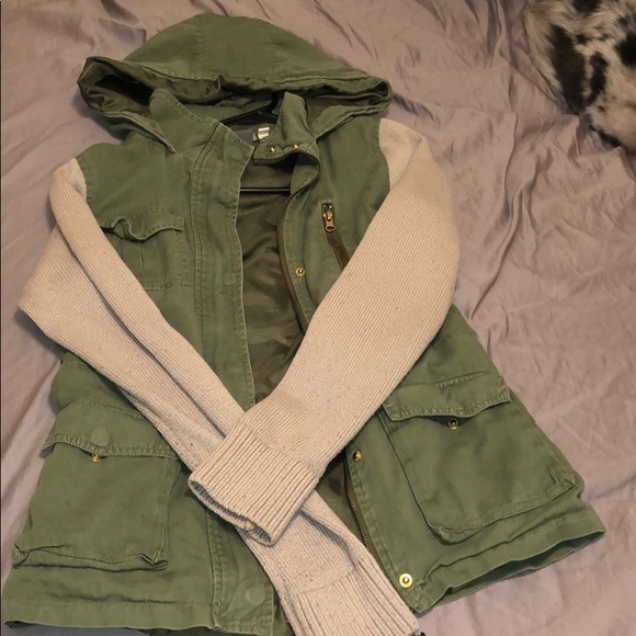 Francesca’s jacket - Picture 2 of 2